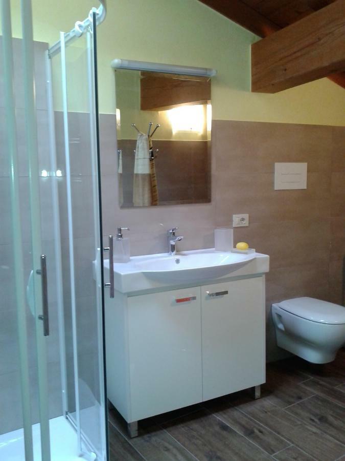 Appartement Mansarda Ariel à Limone sul Garda Extérieur photo